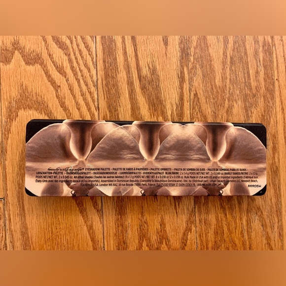 New and unused Urban Decay Naked Reloaded Eyeshadow Palette. Purchased @ Sephora - Picture 3 of 4